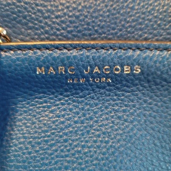 Marc Jacobs electric blue crossbody - Picture 9 of 10